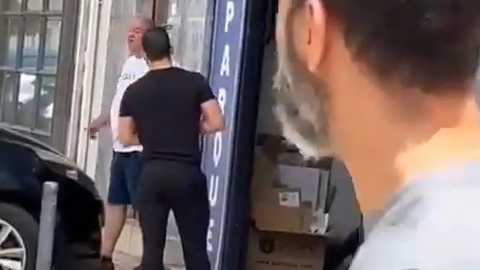 Ameaça com faca no trânsito
