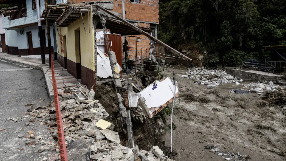 venezuela, mau tempo, inundaçoes