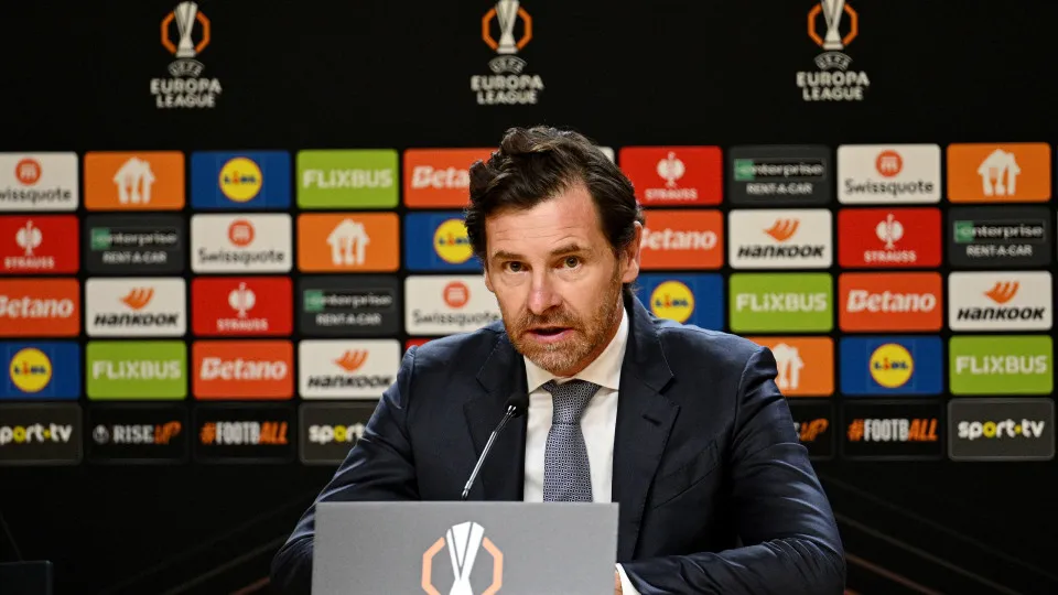 PORTO, PORTUGAL - JANUARY 23: Andre Villas-Boas, Portuguese former football manager and current president of Porto, speaks to the media in a post-match press conference following the UEFA Europa League 2024/25 League Phase MD7 match between FC Porto and O