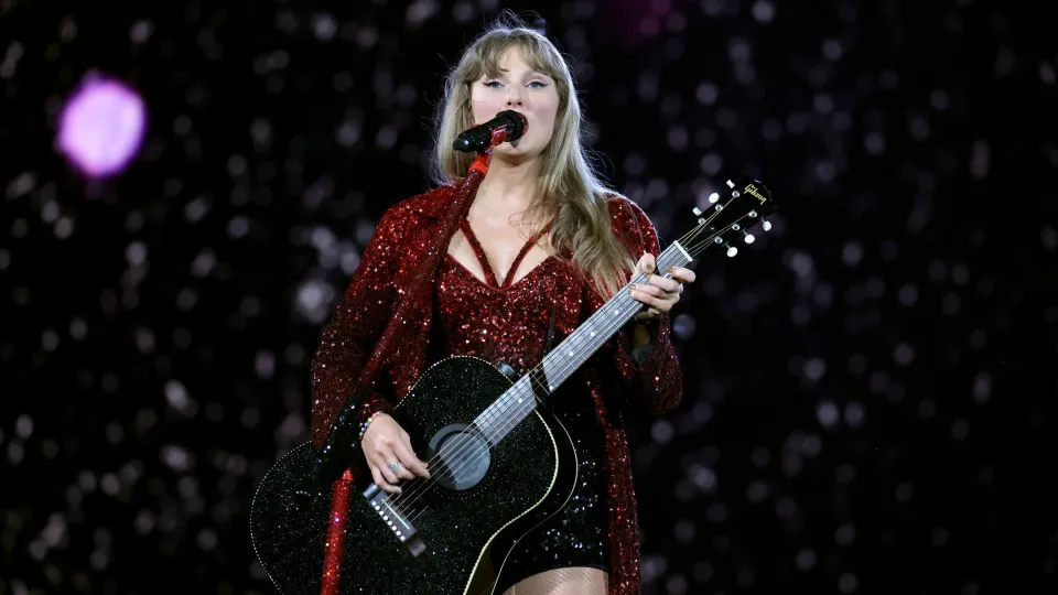 Taylor Swift regressa à Disney+ em dezembro com novo documentário e filme
