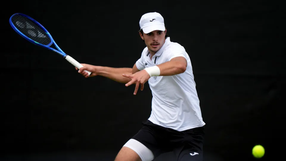 Jaime Faria in action against Brandon Holt on day one of the Lexus Nottingham Open at the Lexus Nottingham Tennis Centre, Nottingham. Picture date: Monday June 16, 2025. (Photo by Bradley Collyer/PA Images via Getty Images)