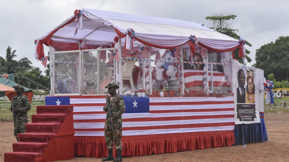 Liberia, Doe