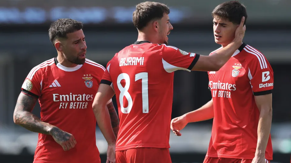 CHARLOTTE, NORTH CAROLINA - JUNE 24: Adrian Bajrami #81 embraces Antonio Silva #4 of SL Benfica after the team's victory during the FIFA Club World Cup 2025 group C match between SL Benfica and FC Bayern München at Bank of America Stadium on June 24, 2025