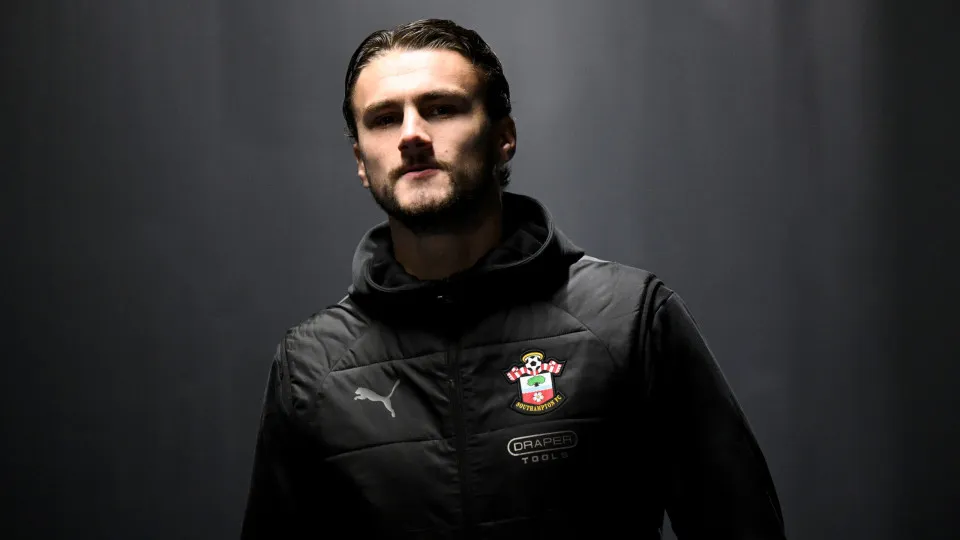 IPSWICH, ENGLAND - FEBRUARY 01: Taylor Harwood-Bellis of Southampton arrives at the stadium prior to the Premier League match between Ipswich Town FC and Southampton FC at Portman Road on February 01, 2025 in Ipswich, England. (Photo by Justin Setterfield