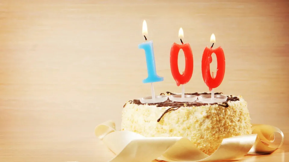 bolo; 100.º aniversário