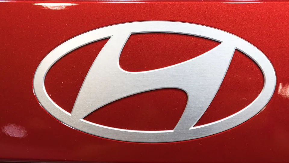 Logo da Hyundai em Madrid.