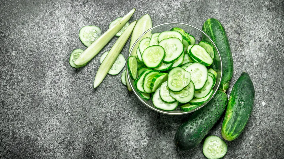 Salada de pepino