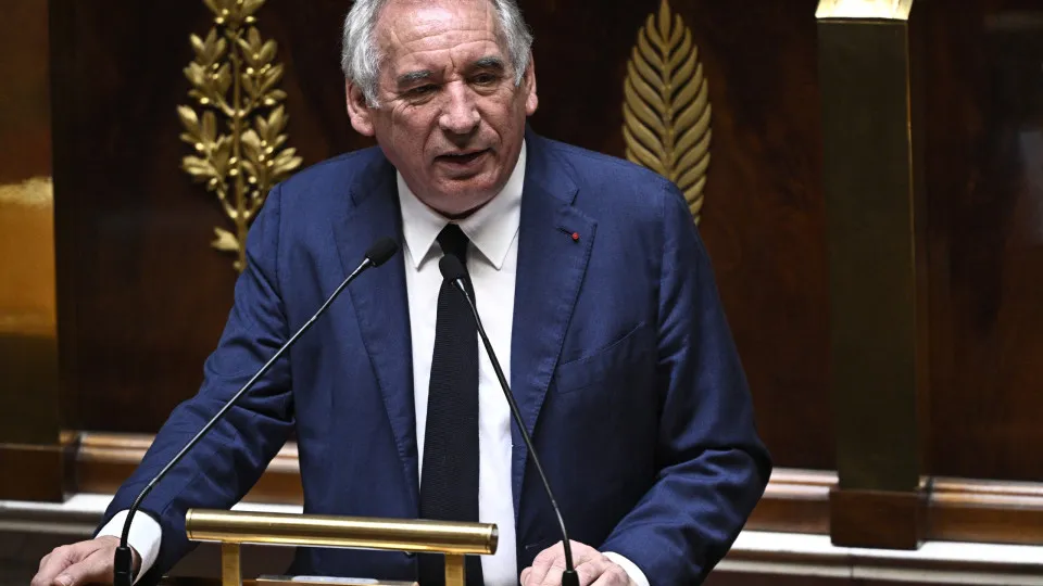 primeiro-ministro francês, François Bayrou,