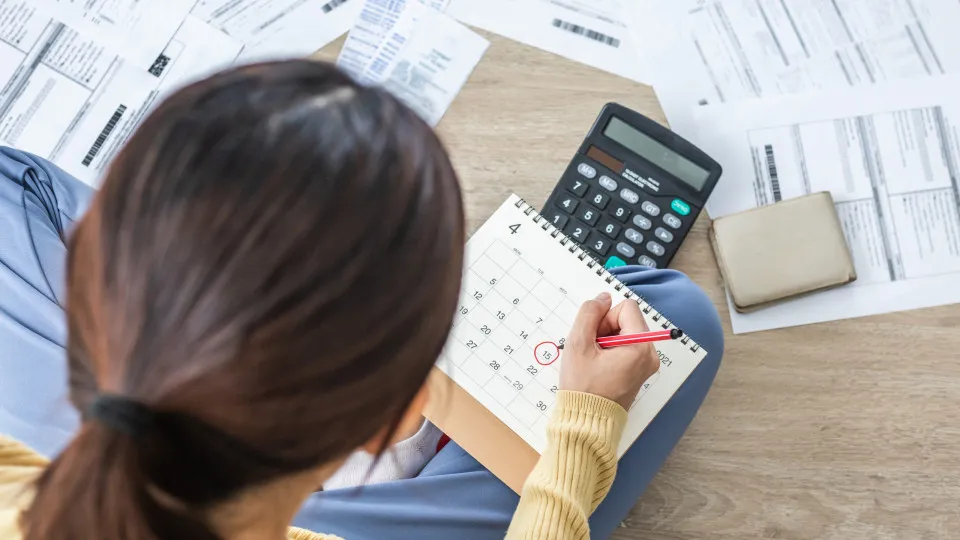 Afinal, até quando pode pagar o IRS? Pode fazê-lo em prestações? 
