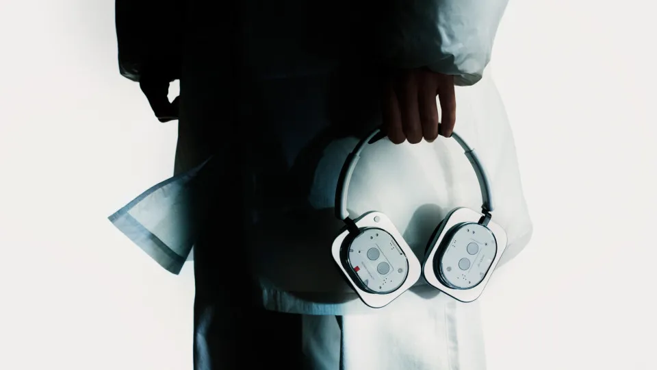 nothing, headphone 1, auscultadores
