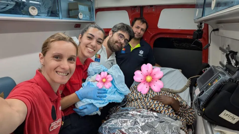  Bombeiros Voluntários da Trafaria, em Almada, 