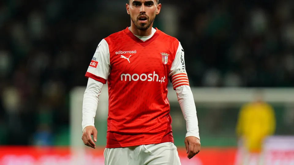 LISBON, PORTUGAL - APRIL 7: Ricardo Horta of SC Braga during the Liga Portugal Betclic match between Sporting CP and SC Braga at Estadio Jose Alvalade on April 7, 2025 in Lisbon, Portugal. (Photo by Gualter Fatia/Getty Images)