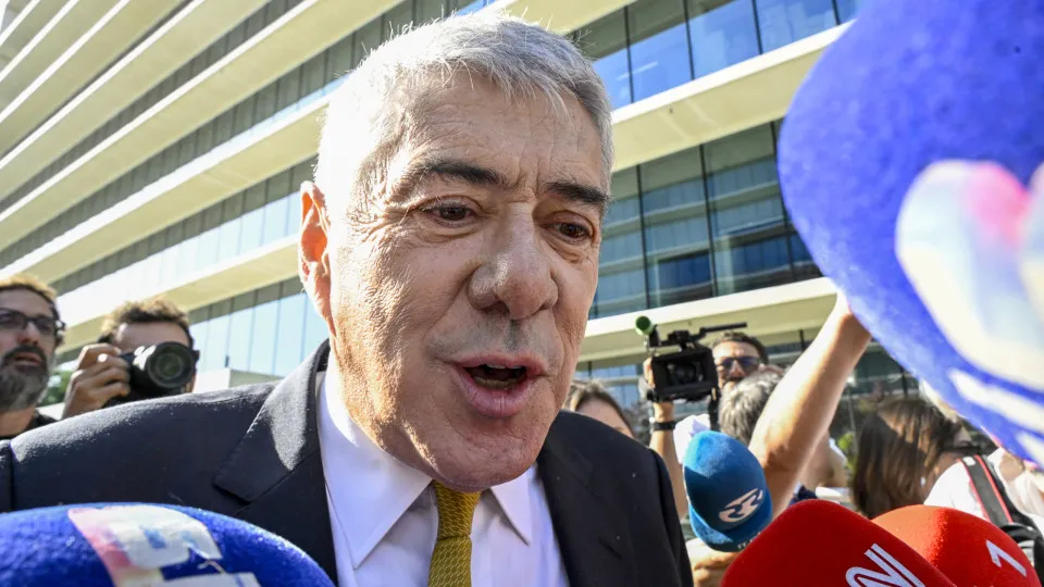 José Sócrates