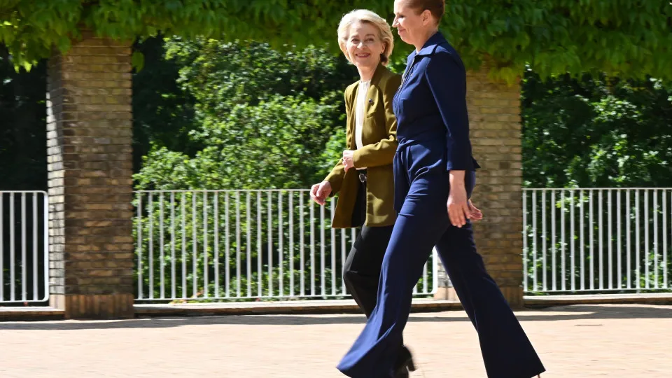 Mette Frederiksen von der leyen