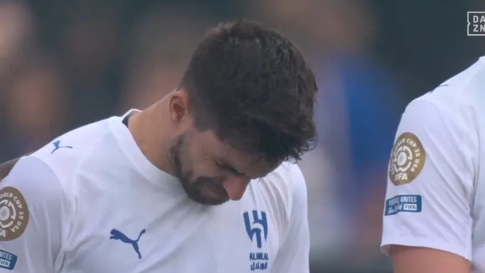 De partir o coração: Rúben Neves e Cancelo em lágrimas por Diogo Jota