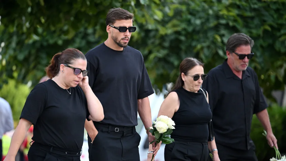 GONDOMAR, PORTUGAL - JULY 05: Ruben Dias, football player for Manchester City and the Portugal national team, arrives with guests at a funeral held for Diogo Jota and his brother Andre Silva at Igreja Matriz de Gondomar on July 05, 2025 in Gondomar, Portu