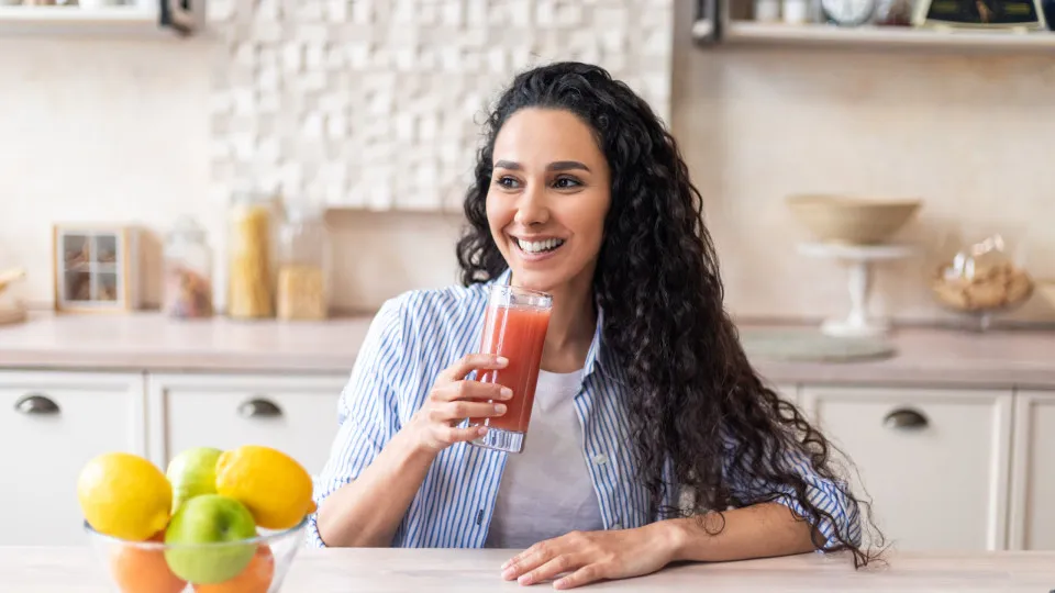 Reduzir o colesterol? As bebidas que vão fazer toda a diferença