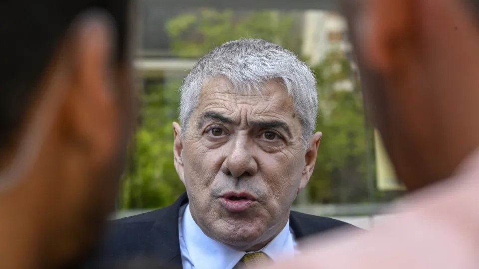 "Não posso continuar assim". Sócrates não fará mais declarações