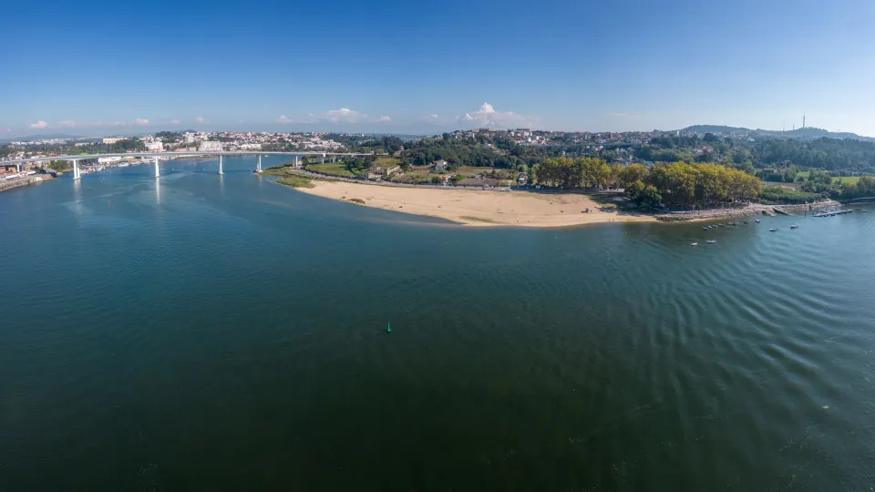 Praia fluvial do Areinho