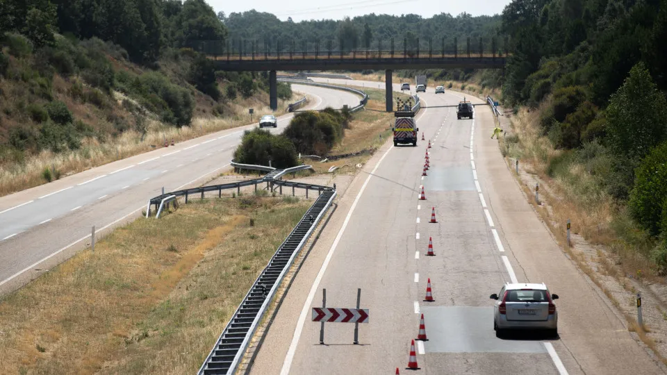ZAMORA, SPAIN - JULY 3: A view from the traffic accident of the Portuguese Liverpool player Diogo Jota who lost his life in Zamora, Spain on July 3, 2025. Portuguese footballer Diogo Jota, a forward for British club Liverpool, died early Thursday in a car