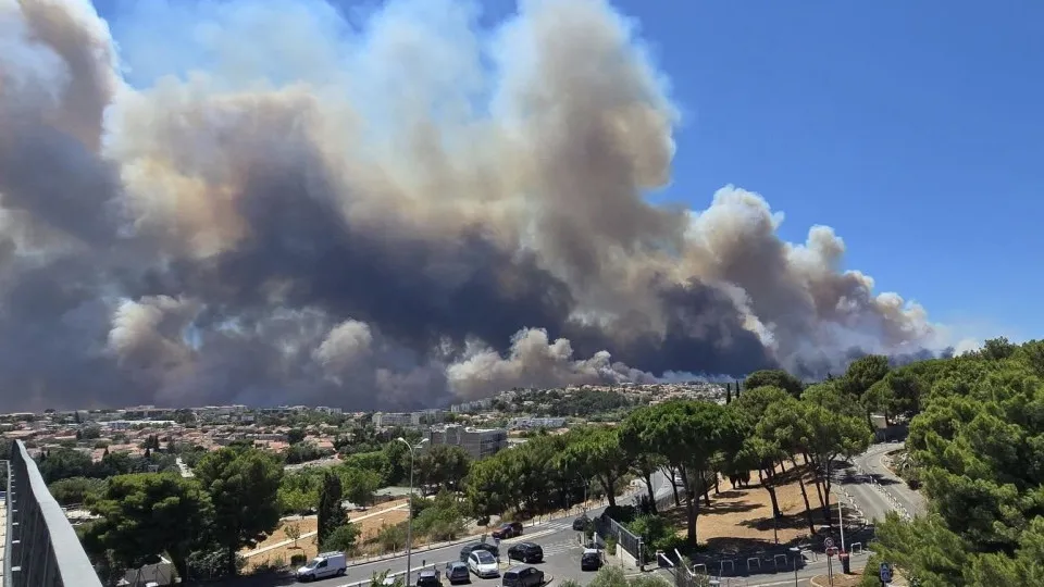 incêndio, Marselha