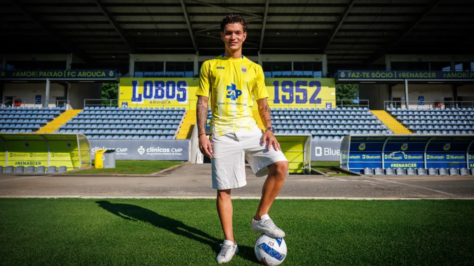 Oficial: Arouca anuncia chegada de lateral esquerdo Arnau Solà