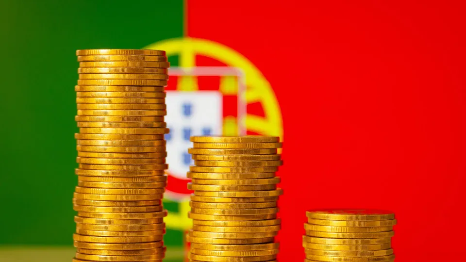 Católica estima crescimento do PIB de 1,7% este ano