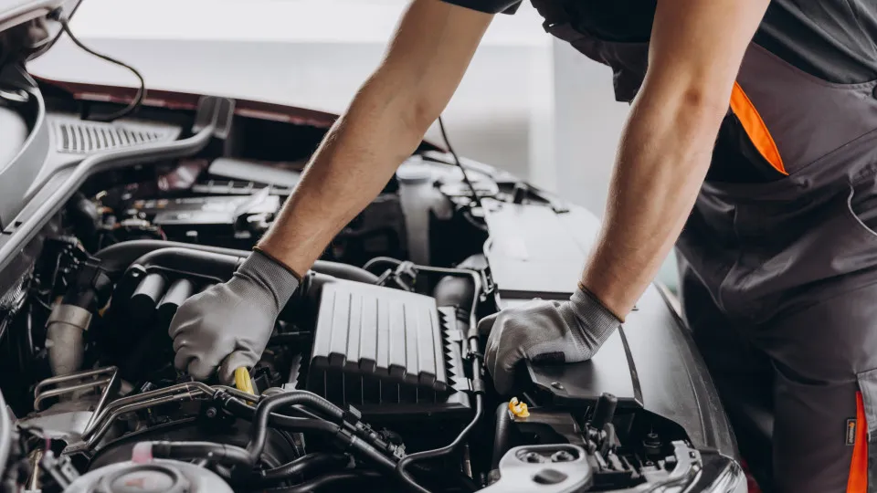 Falta de pessoal habilitado afeta comércio e reparação automóvel