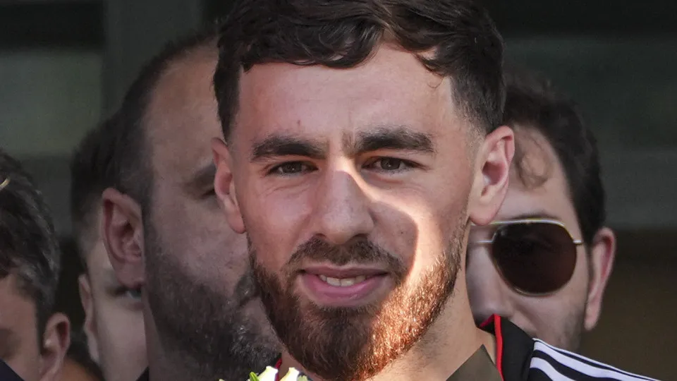 ISTANBUL, TURKIYE - JULY 12: Turkish footballer Orkun Kokcu arrives in Istanbul after reaching an agreement with Besiktas, in Istanbul, Turkiye, on July 12, 2025. Kokcu spoke to members of the press upon his arrival. (Photo by Beyza Comert/Anadolu via Get