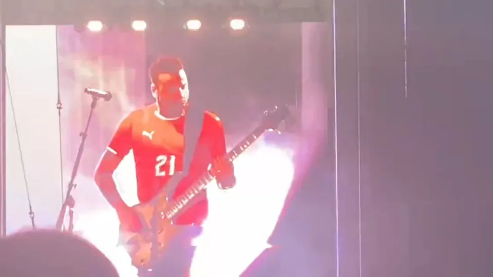 Chris Wolstenholme