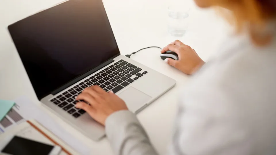 Há várias declarações que pode obter no site da Segurança Social
