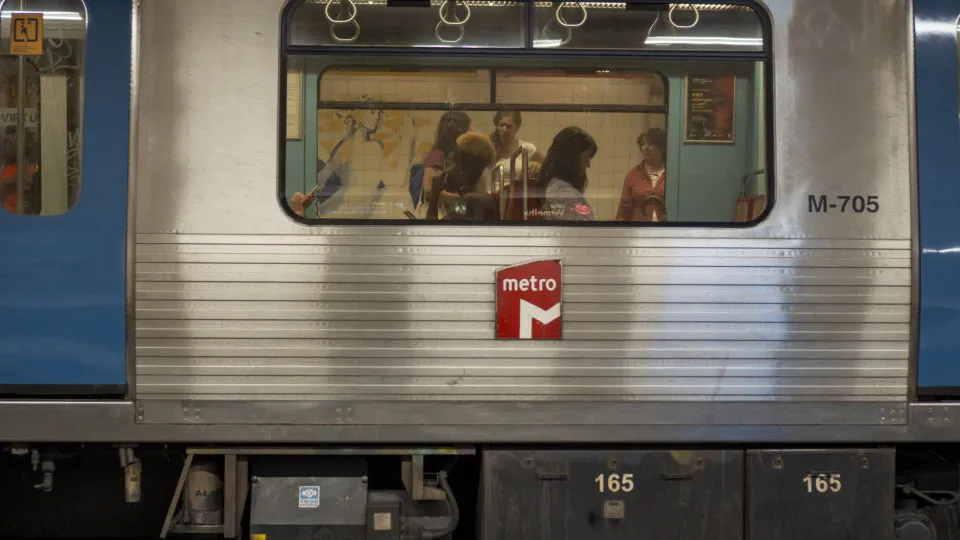 Plenário de trabalhadores provoca perturbações no Metro de Lisboa