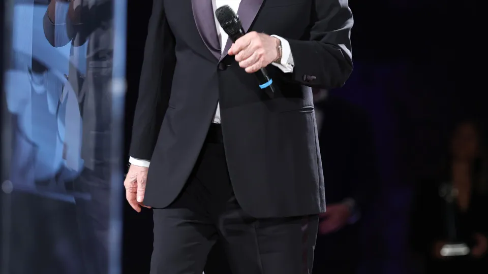 TAORMINA, ITALY - JUNE 12: Martin Scorsese is seen on stage at the 71st Taormina Film Festival on June 12, 2025 in Taormina, Italy.  (Photo by Daniele Venturelli/Getty Images)