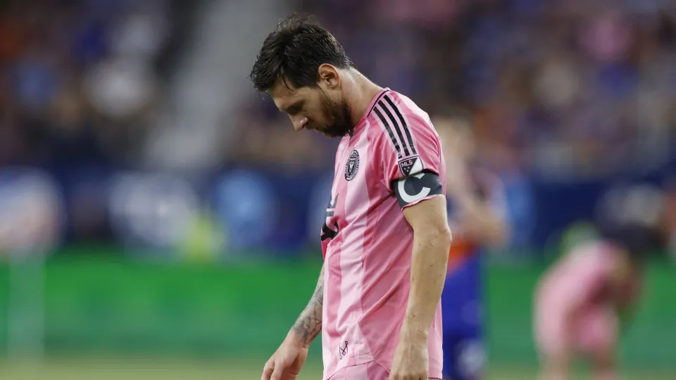 CINCINNATI, OHIO - JULY 16: Lionel Messi #10 of Inter Miami reacts during an MLS game against FC Cincinnati at TQL Stadium on July 16, 2025 in Cincinnati, Ohio. (Photo by Joe Robbins/ISI Photos/ISI Photos via Getty Images)