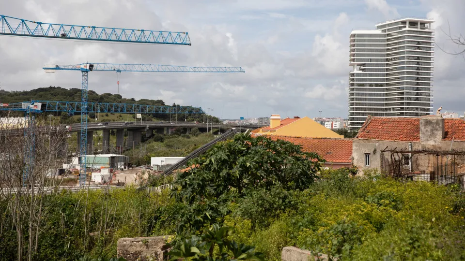 Habitação ; Portugal ; Lisboa ; Obras ; Construção ; Euribor ; Crédito ; Casas ; Rendas 