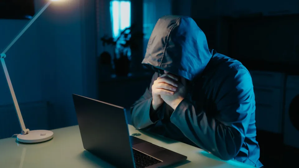 computador, suspeito, pornografia de menores