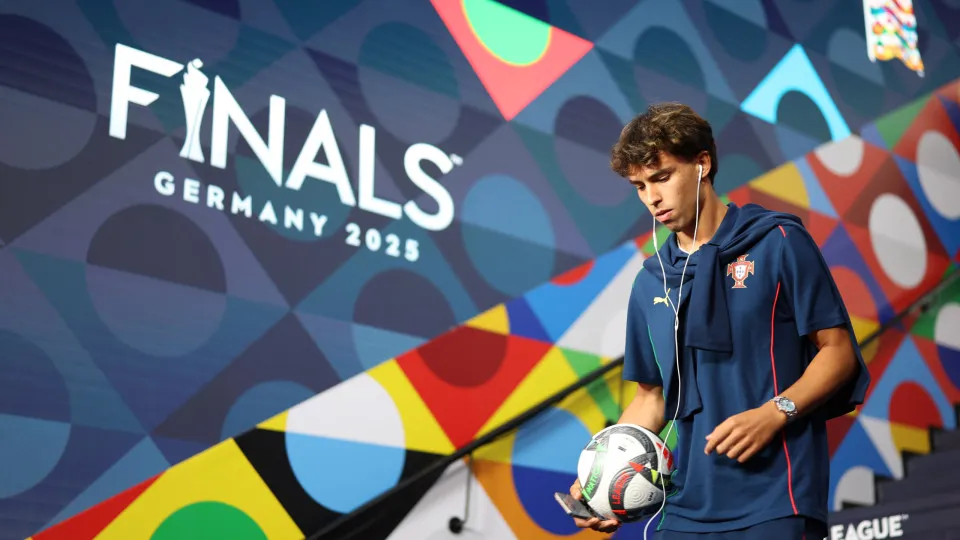 MUNICH, GERMANY - JUNE 04: Joao Felix of Portugal carries an Adidas Nations League 2024/25 match ball down the stairs inside the players' tunnel prior to the UEFA Nations League 2025 semifinal match between Germany and Portugal at Munich Football Arena on