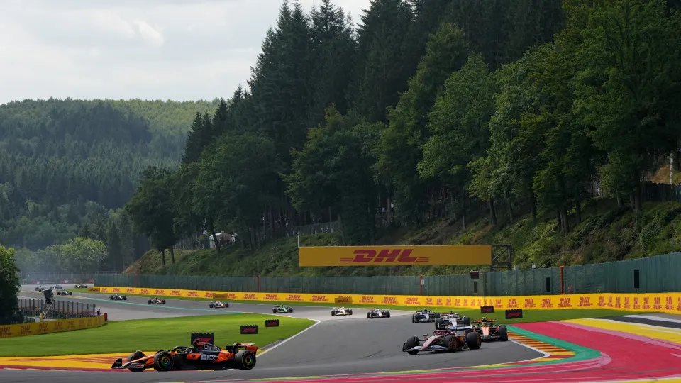 Piastri durante o GP da Bélgica de Fórmula 1 de 2025.