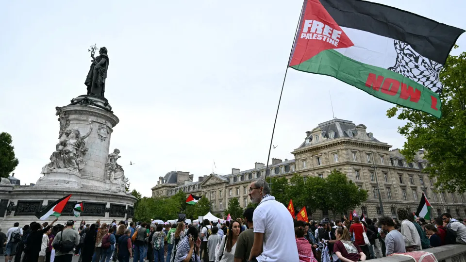 Paris, Gaza