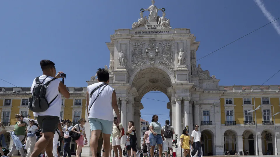 AM de Lisboa recomenda mitigação dos "efeitos negativos do turismo"