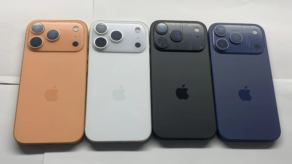 iphone 17, sonny dickson, apple