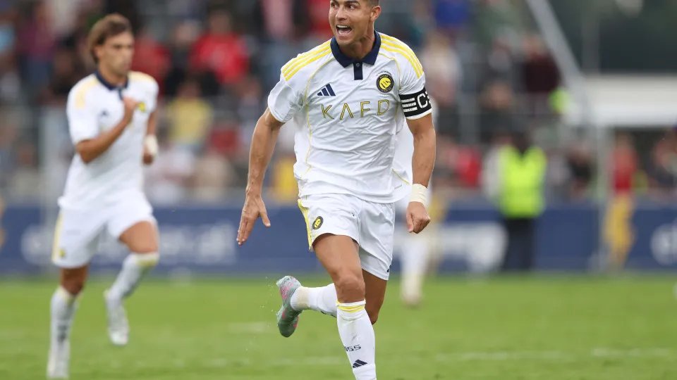 GRODIG, AUSTRIA - JULY 30: Cristiano Ronaldo of Al-Nassr during the pre season match between Al-Nassr v FC Toulouse at MGG Arena on July 30, 2025 in Grodig, Austria. (Photo by Crystal Pix/MB Media/Getty Images)