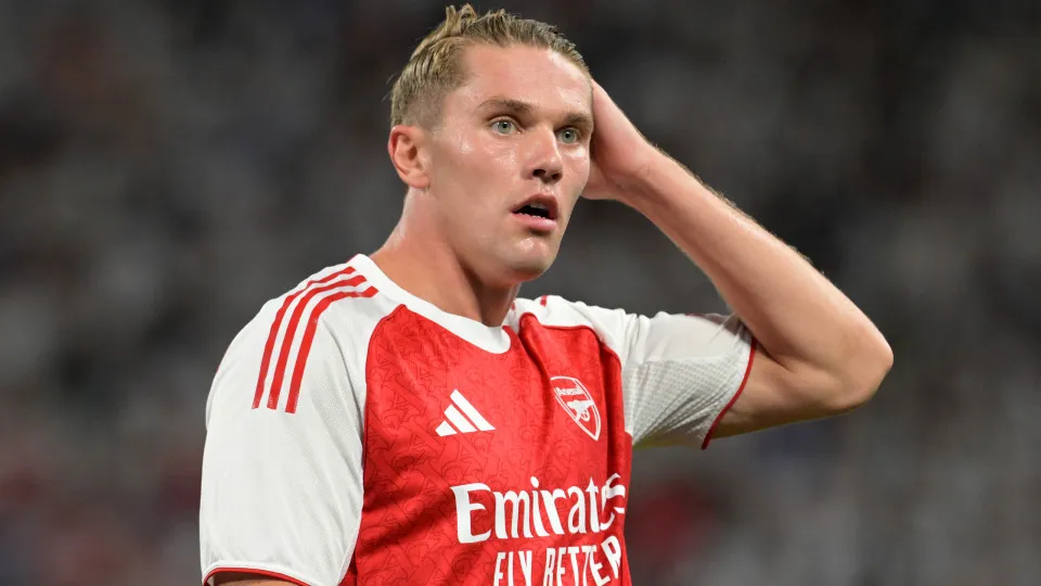 HONG KONG, CHINA - JULY 31: Viktor Gyoekeres of Arsenal reacts during the Pre-Season Friendly match between Arsenal and Tottenham Hotspur at Kai Tak Sports Park on July 31, 2025 in Hong Kong, China.  (Photo by Stuart MacFarlane/Arsenal FC via Getty Images