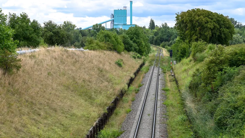 Alemanha, Deutsche Bahn, comboio, sabotagem. 