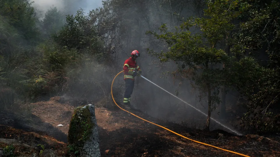 Incêndios, Fogos, Portugal, Bombeiros,