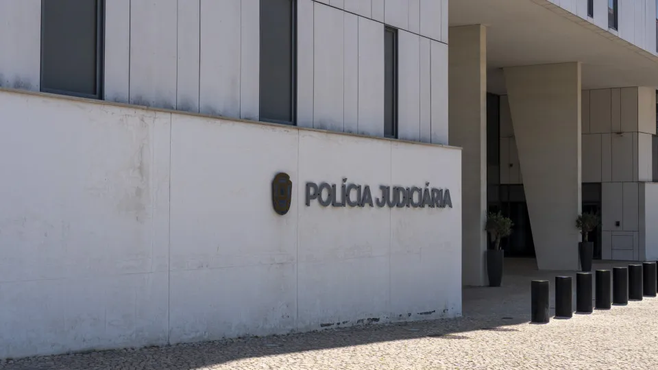 Homem procurado por roubo e agressão a idoso em França detido em Lisboa