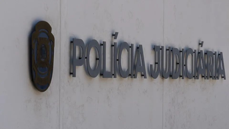 Homem detido por tentar matar outro após viagem de barco para o Barreiro