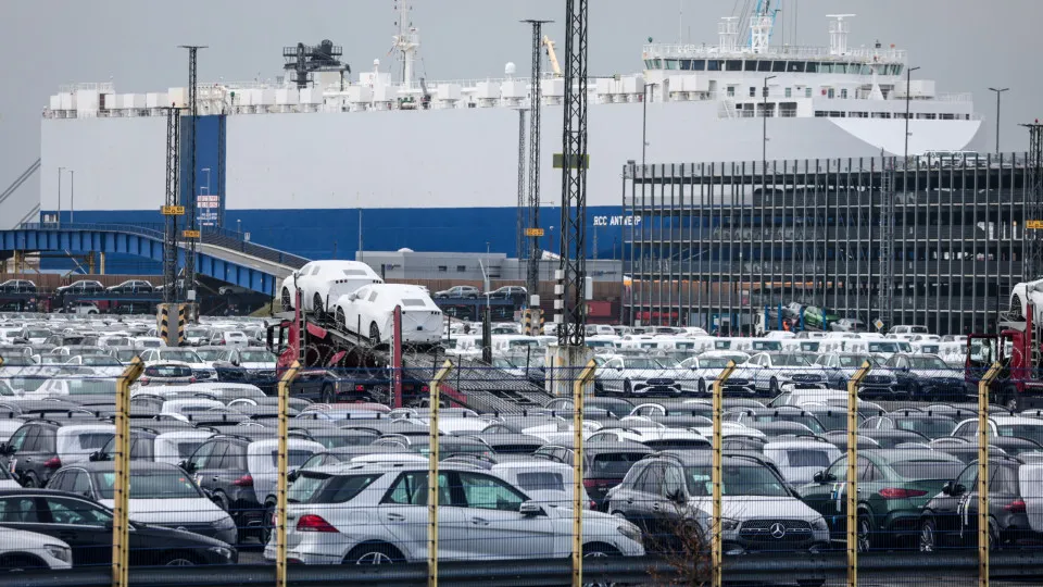 Automóveis no Porto de Bremen, Alemanha.
