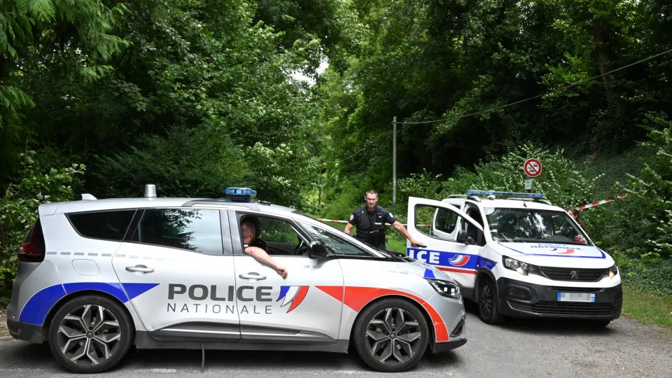  Pont-de-Metz, homicídio