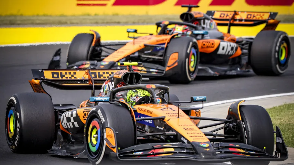 Lando Norris e Piastri no GP da Hungria de F1 em 2025.